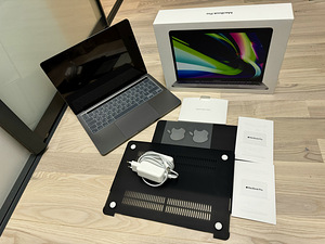 MacBook Pro 13" M2 - как новый -