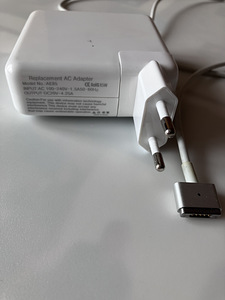 Зарядное устройство для MacBook pro 2015 с T-образным наконечником 85 Вт