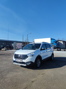Dacia Lodgy Stepway 1.5 85kW Дизель ручной 7 мест, 2022