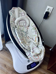 4MOMS MamaRoo Multicolor кресло-качалка для малышей