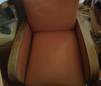 Старое кресло