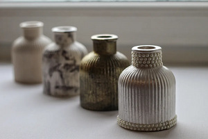 Декоративные вазы из гипса с защитным покрытием.