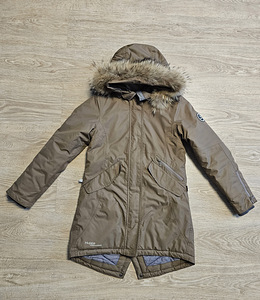 Зимняя куртка HUPPA р.152