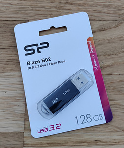 Uus USB 3.2 mälupulk SP Blaze 128 GB
