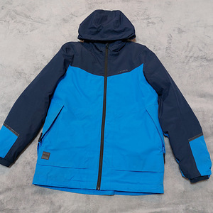 Детские куртки весение/ зимние/ softshell