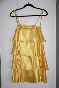 Llus kollane kleit s. M