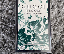 Gucci Bloom 50мл новый оригинал в закрытой упаковке