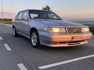 Продается Volvo S90 3.0 R6 150kW
