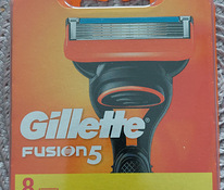 Лезвия gillette Fusion 5 8шт. Оригинал !