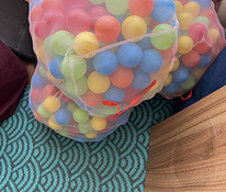 Пластиковые шарики Mochtoys ~900 шт 6 см