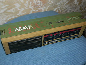 Raadiovastuvõtja "Radiotehnika RP 8330 ABAVA"