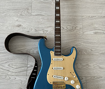 Fender Squier Stratocaster 40th anniversary gold edition