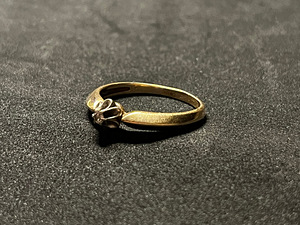 Kuld sõrmus teemandiga 585 proov (№K210)