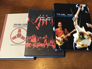 Pearl Jam (3 erinevat DVD)