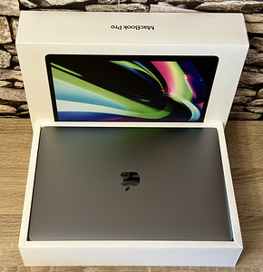 Apple Macbook Pro 13 M1 8/256GB SWE nagu uus!