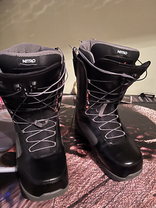 Сноубордические ботинки Nitro 44.5