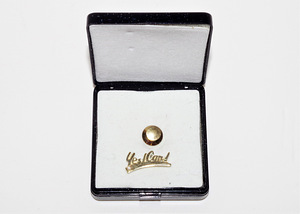 Золотая брошь с бриллиантом 585 пробы 1,07г