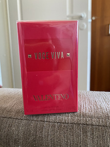 Новый Valentino Voce Viva EDP 50 мл - 70 €