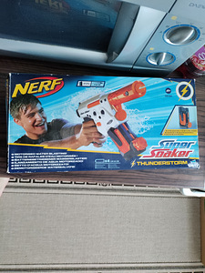 Nerf water gun