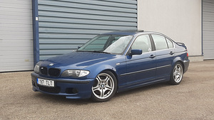 BMW 330i, 2002