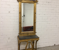 Большое зеркало в стиле ампир с консольным столиком