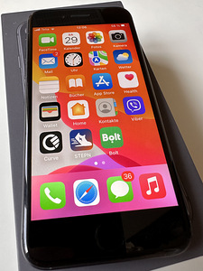 Apple iPhone 8 — 64 ГБ, черный