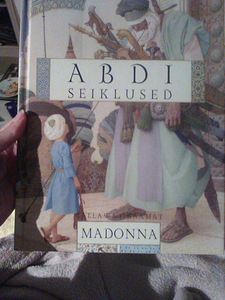 Детская книга Мадонна