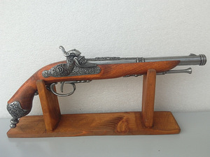 МАКЕТ капсюльного пистолета ( ИТАЛИЯ. 1825-36 гг)