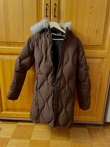 Продам зимнее пальто Solomon, размер S