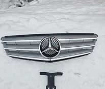 AMG решетка Mercedes w204 + эмблема
