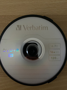 11 Dvd+R, 13 cd-r