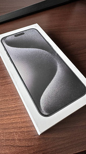 Apple iPhone 15 Pro Max 256 ГБ - Black Titanium.