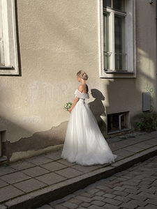 RENT Pulmakleit/Свадебное платье