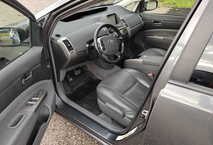 Rentida Toyota Prius 20 - hübriidauto (2 foto / 3)