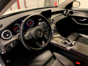 Mercedes-Benz C220 2.1 125kw 4matic (9 foto / 10)