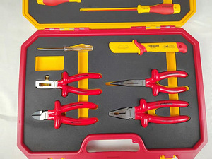 Tööriistakohver, 15pcs (3 foto / 4)