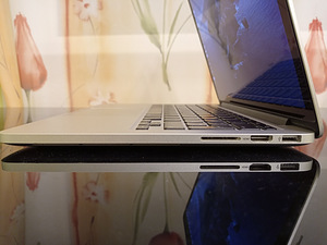 MacBook Pro 13 (Retina - i5/8GB/128GB) (2 foto / 8)