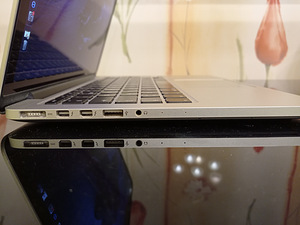 MacBook Pro 13 (Retina - i5/8GB/128GB) (3 foto / 8)