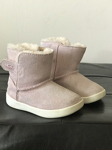 Ugg laste 20.5 (3 foto / 4)