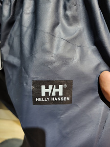 Naiste veekindlad püksid Helly Hansen (2 foto / 7)