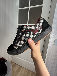 Meeste Vans Old Skool Pro tossud - Kevin Peraza (1 foto / 5)