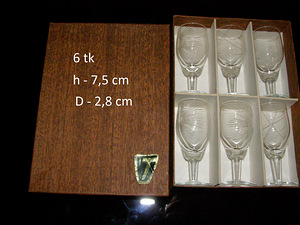Tarbeklaas 6 tk (2 foto / 4)
