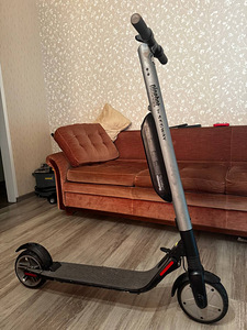Elektritõukeratas ninebot sigvei es4 (1 foto / 2)