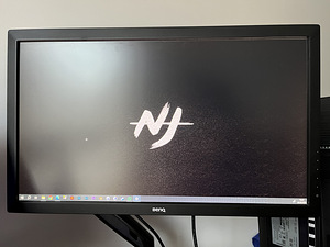 Gaming Monitor BenQ GL2450-B 24" + Extension Arm "Invision"