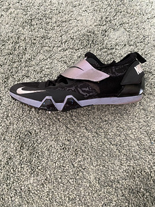 Nike teivashüppe naelikud (4 foto / 9)