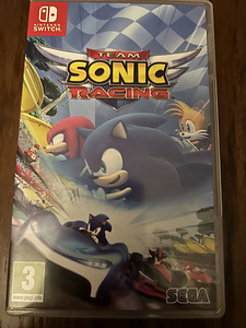 Team Sonic Racing (Nintendo Switch) (1 фото из 4)