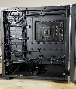 Gaming PC / 12600k / RTX3080 10Gb / 32Gb DDR4 (8 foto / 8)