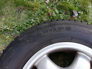 Valuveljed koos talverehvidega 185/70 R14 (4 foto / 9)