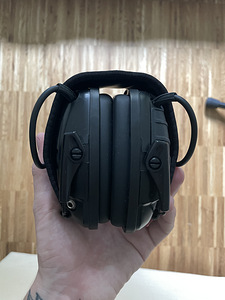 Howard Leight Impact Sport BOLT Electronic Earmuff (4 foto / 5)