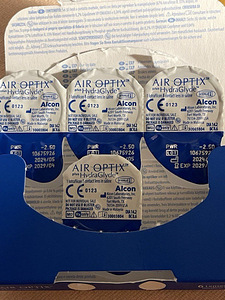 Air Optix plus HydraGlyde (4 foto / 5)